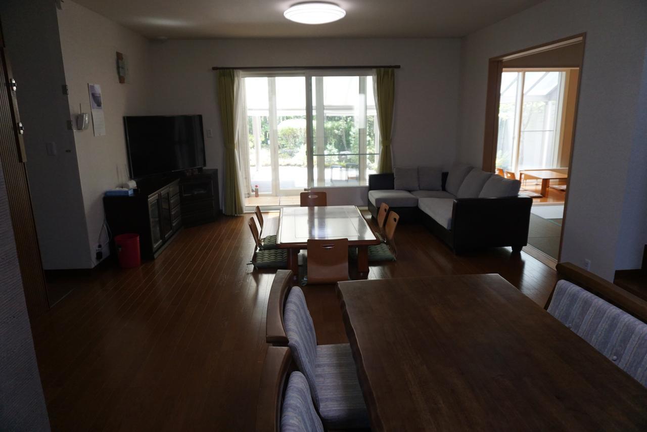 Toshi's House